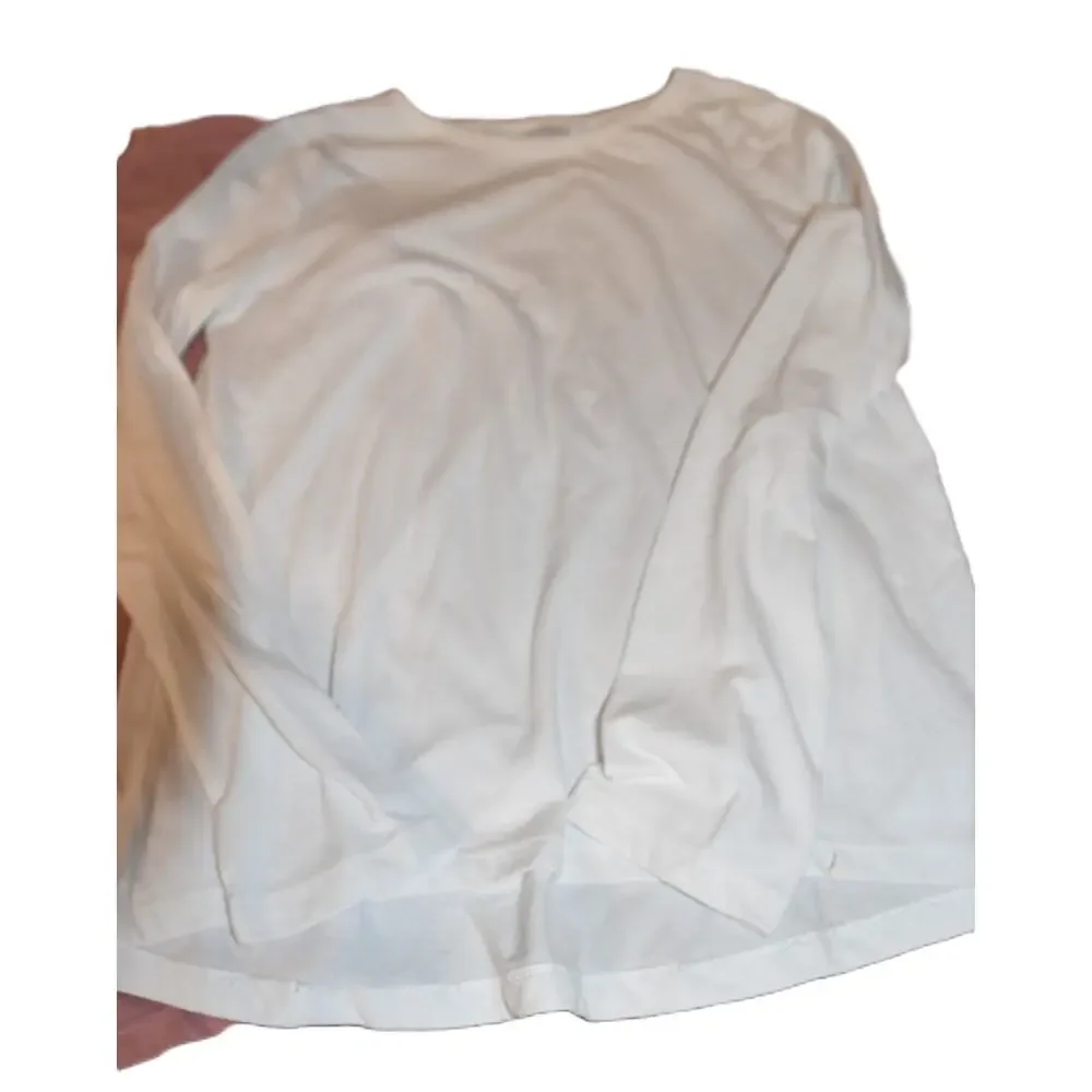Old Navy Long Sleeve Softest Tees, Lot of 2, Mauve, White, XL 14/16, LN